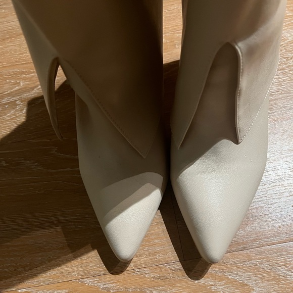 Fold Over Chunky Heeled Knee High Boots - Picture 4 of 4